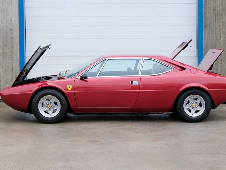 Immagine 3/72 di Ferrari Dino 308 GT4 (1975)