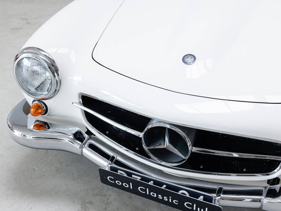 Image 24/31 of Mercedes-Benz 190 SL (1961)