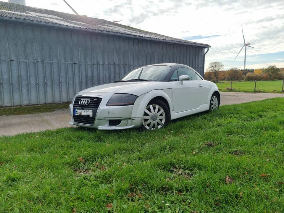 Bild 6/8 von Audi TT 1.8 T (1999)