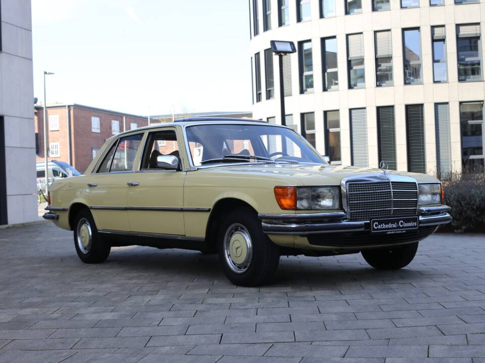 Bild 5/76 von Mercedes-Benz 280 SE (1977)