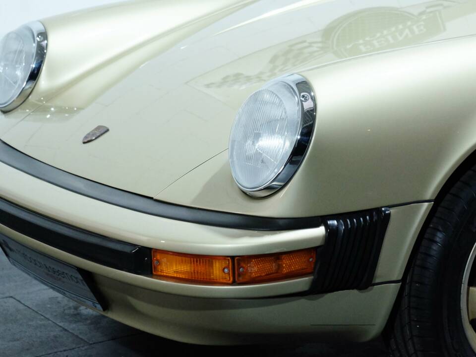 Bild 19/35 von Porsche 911 2.7 S (1975)