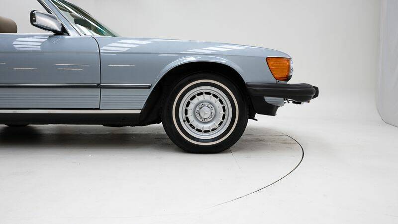 Image 10/15 of Mercedes-Benz 380 SL (1982)