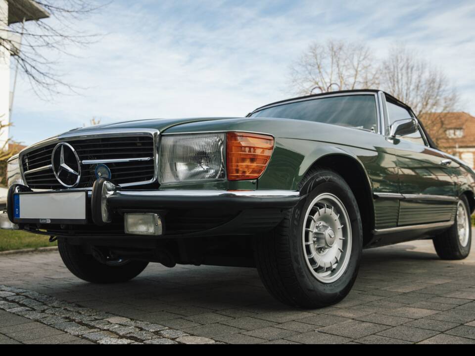 Image 1/28 of Mercedes-Benz 350 SL (1971)