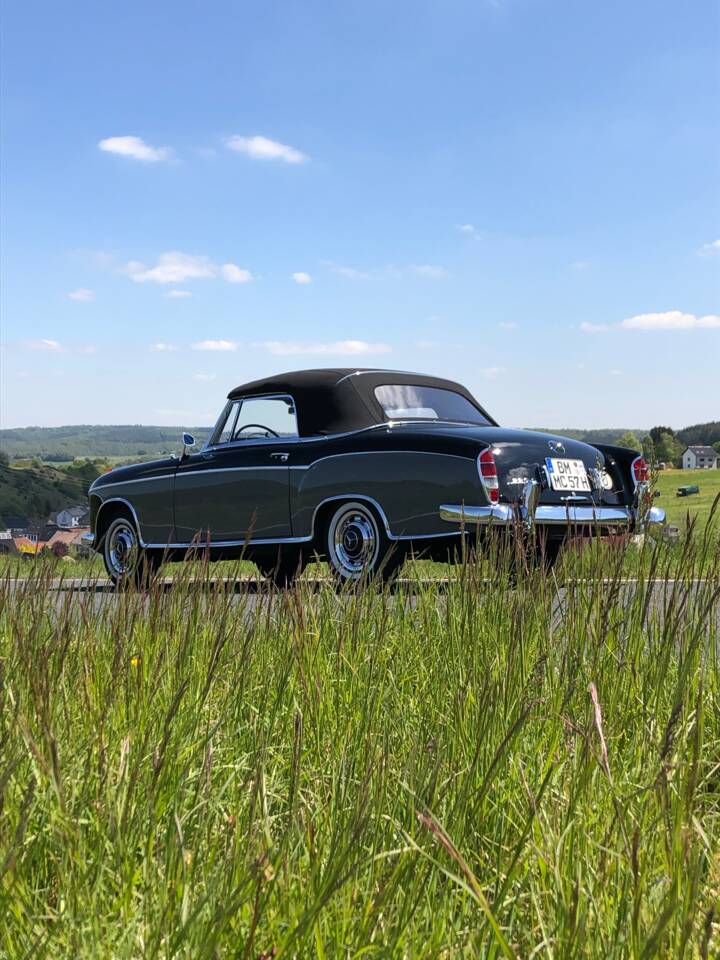 Afbeelding 10/118 van Mercedes-Benz 220 S Cabriolet (1957)