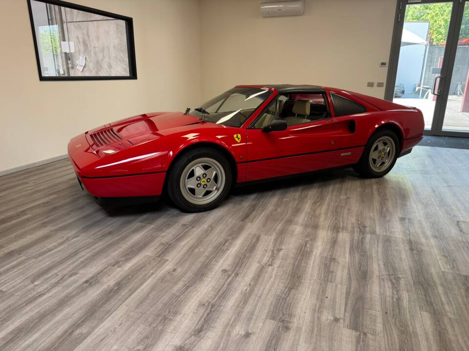 Image 6/59 of Ferrari 328 GTS (1988)