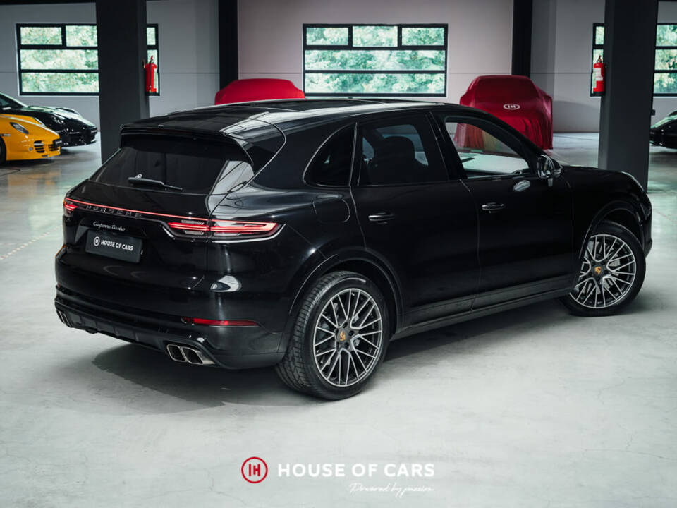 Immagine 7/24 di Porsche Cayenne Turbo (2018)