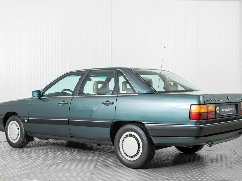 Image 6/41 of Audi 100 - 2.0 TD (1986)