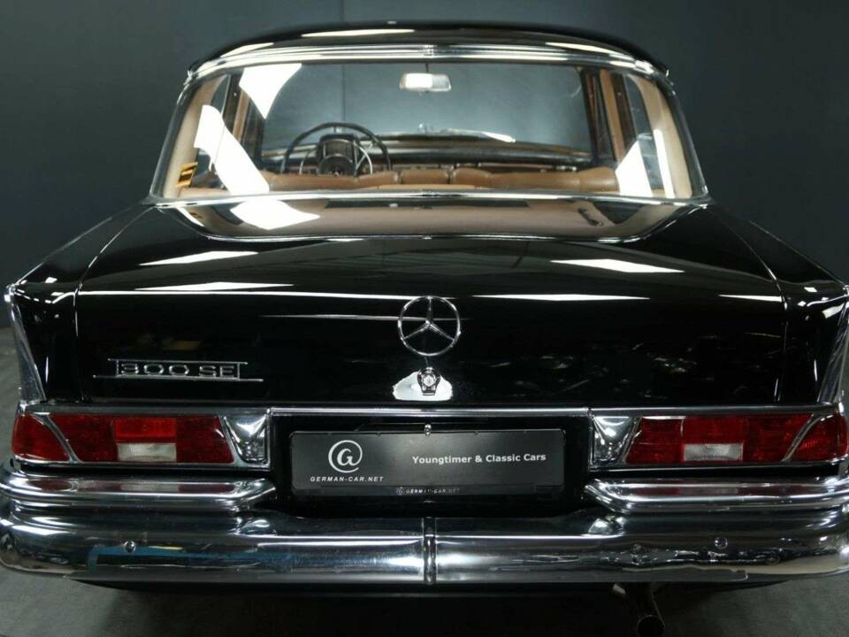 Imagen 5/30 de Mercedes-Benz 300 SE (1961)