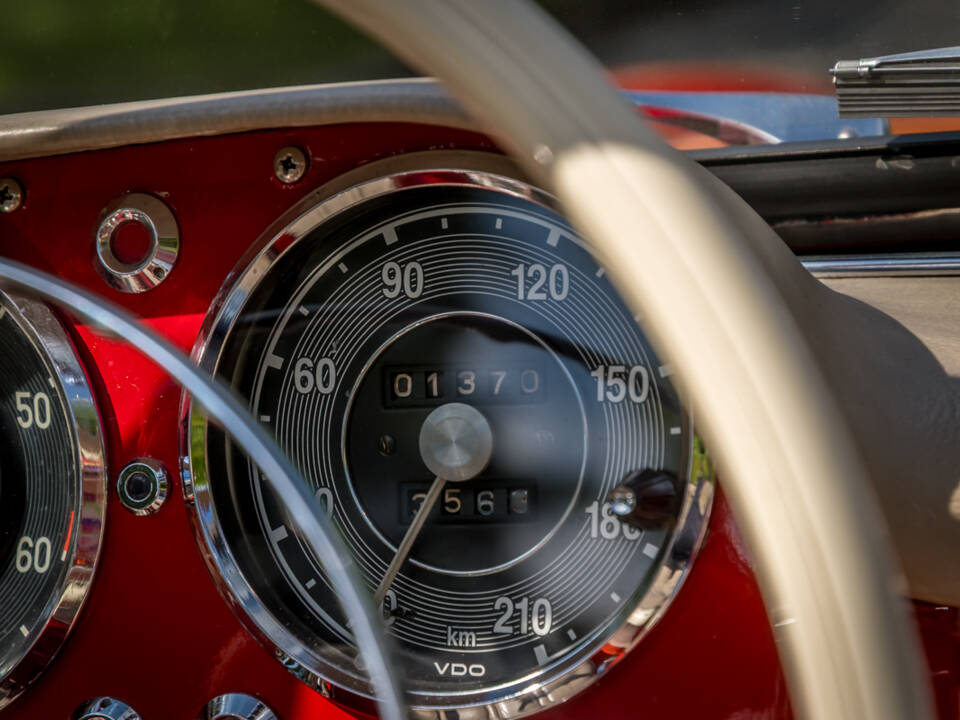 Bild 28/29 von Mercedes-Benz 190 SL (1962)