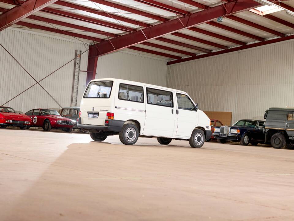 Image 18/56 of Volkswagen T4 Kombi 2.0 (1998)