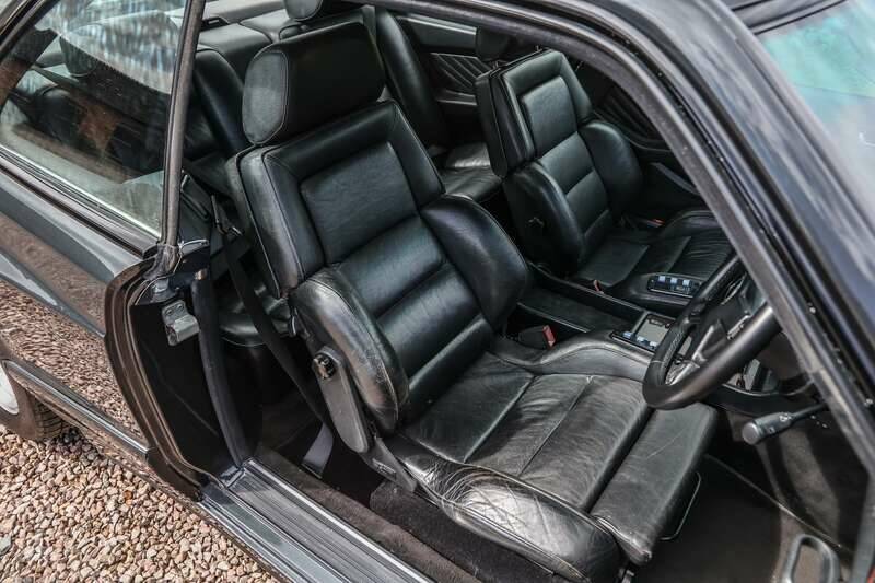 Image 21/50 of Mercedes-Benz 560 SEC 6.0 AMG (1989)