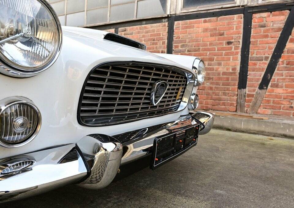 Bild 5/8 von Lancia Flaminia Coupe Pininfarina (1960)