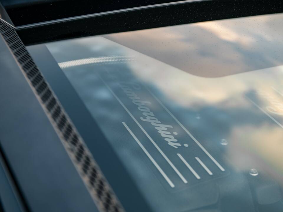 Image 16/30 of Lamborghini Gallardo LP 560-4 (2009)