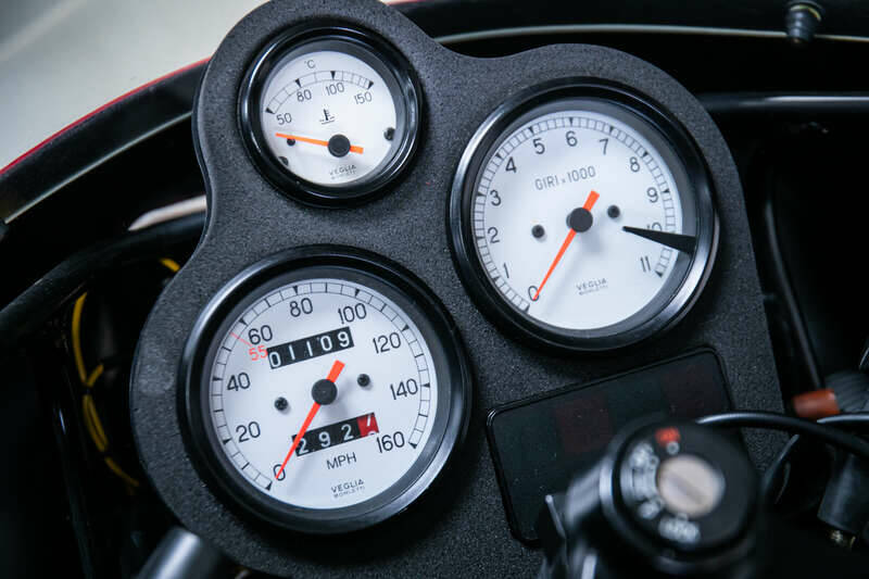 Immagine 10/35 di Ducati DUMMY (1988)