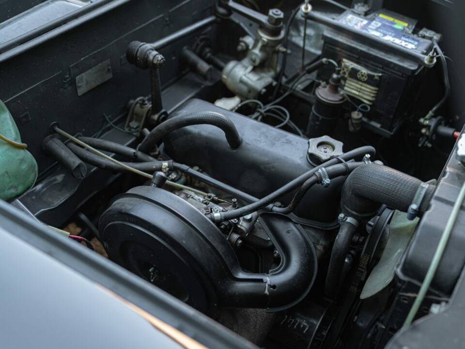 Image 44/49 of FIAT 1100 R (1966)