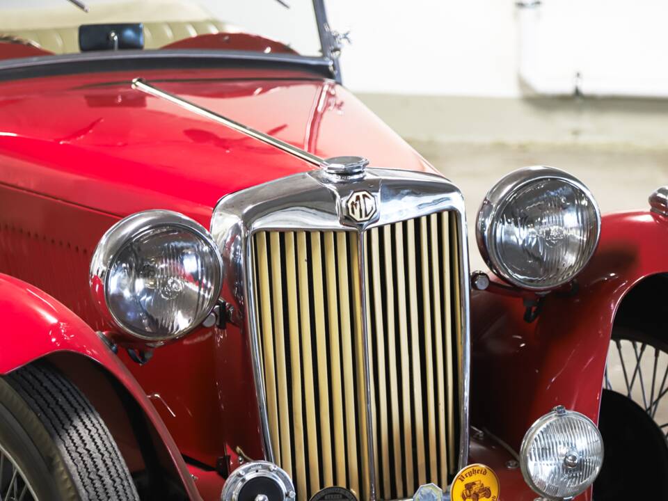 Bild 30/69 von MG TC (1948)