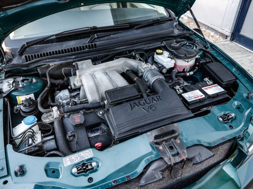 Bild 33/35 von Jaguar X-Type Estate 2.2 D (2009)