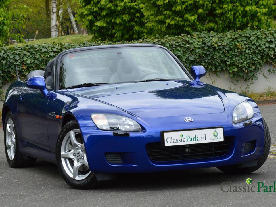Bild 18/50 von Honda S 2000 (2000)