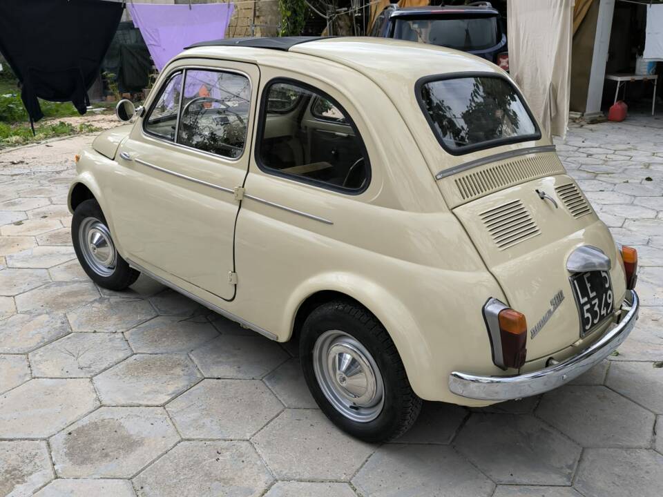 Immagine 5/16 di FIAT 500 D (1964)