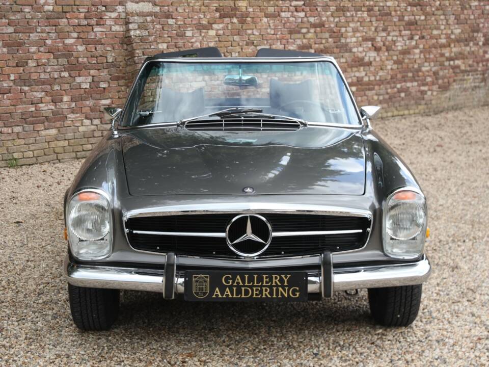 Bild 20/50 von Mercedes-Benz 280 SL (1971)