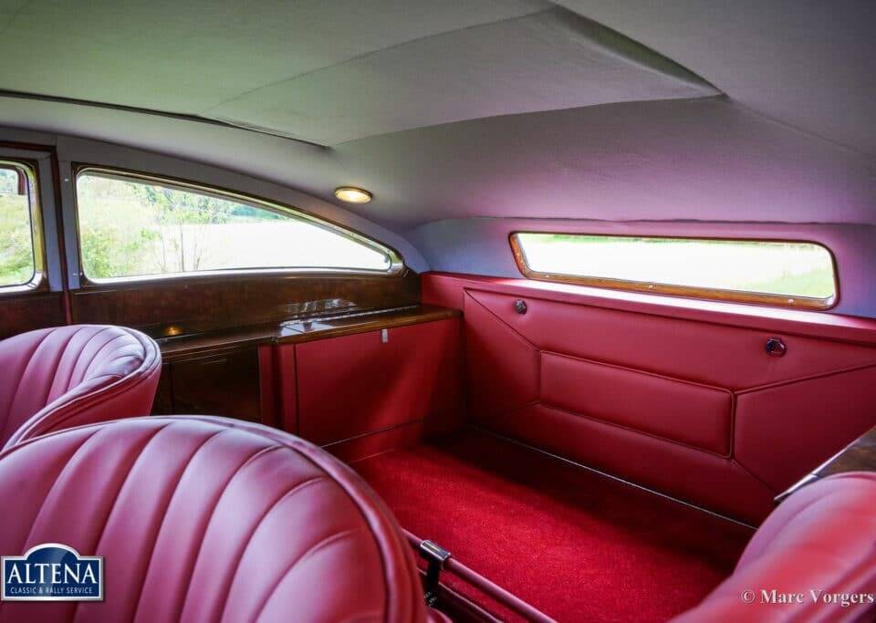 Image 27/88 of Bentley Speed Six “Blue Train” (1949)