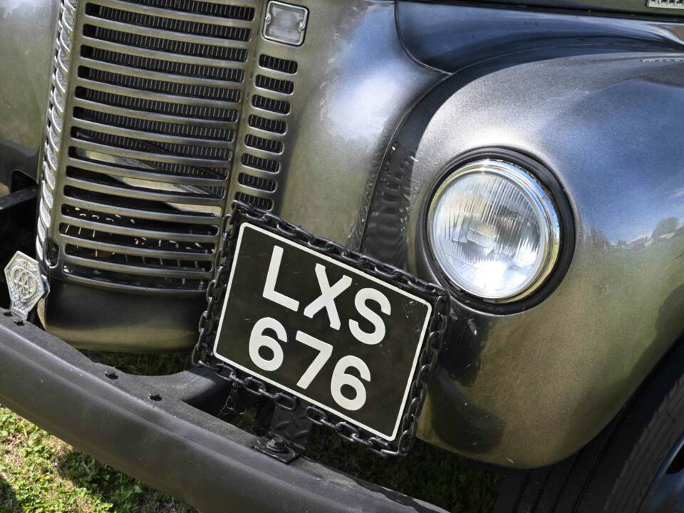 Image 22/50 de International Harvester K6 (1942)