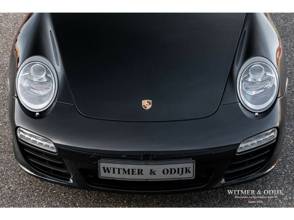 Image 15/26 of Porsche 911 Carrera (2010)