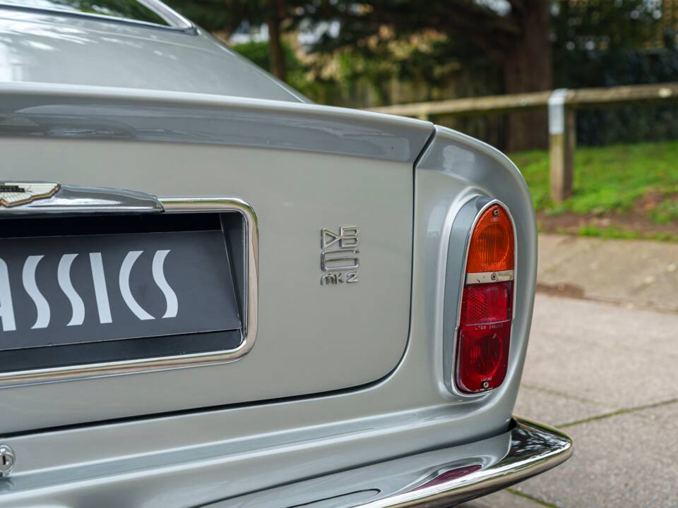 Bild 14/27 von Aston Martin DB 6 Mk II (1971)