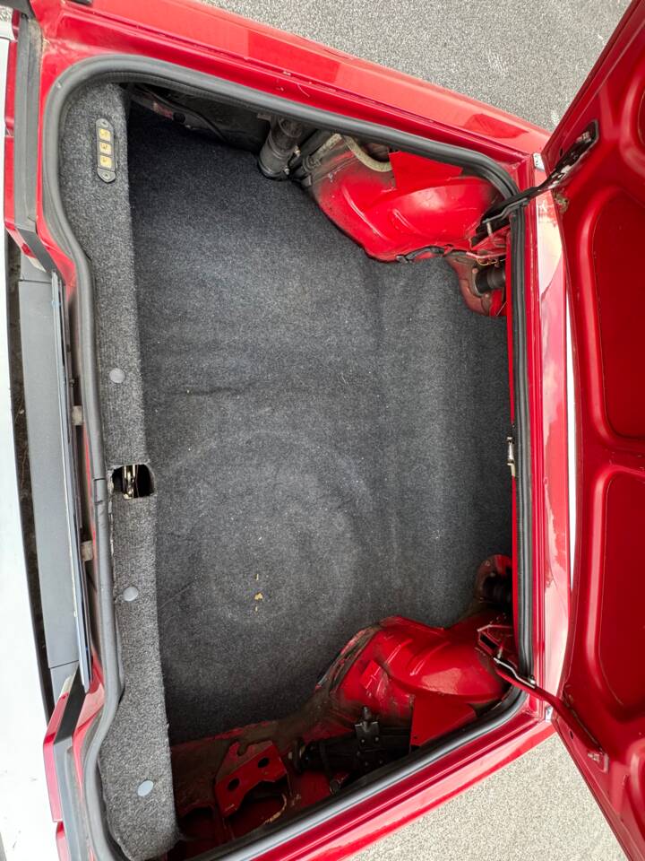 Bild 23/68 von Alfa Romeo 1.6 Spider (1988)