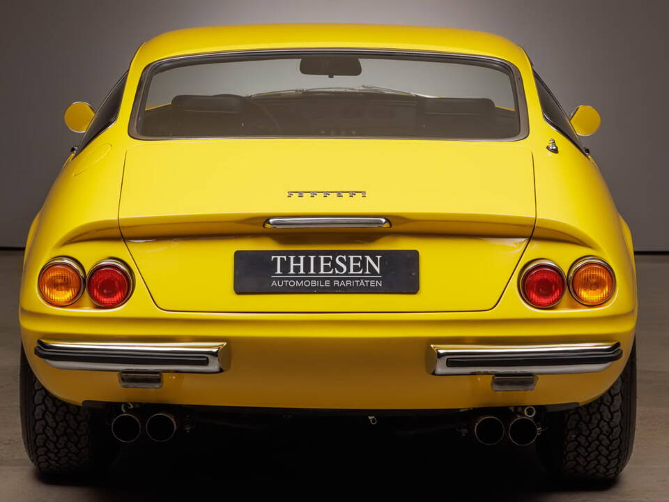 Bild 22/50 von Ferrari 365 GTB&#x2F;4 Daytona (1972)