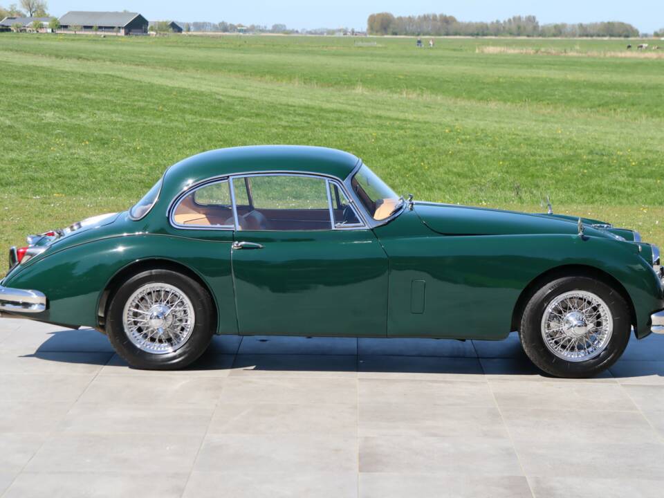 Image 27/50 of Jaguar XK 150 FHC (1959)