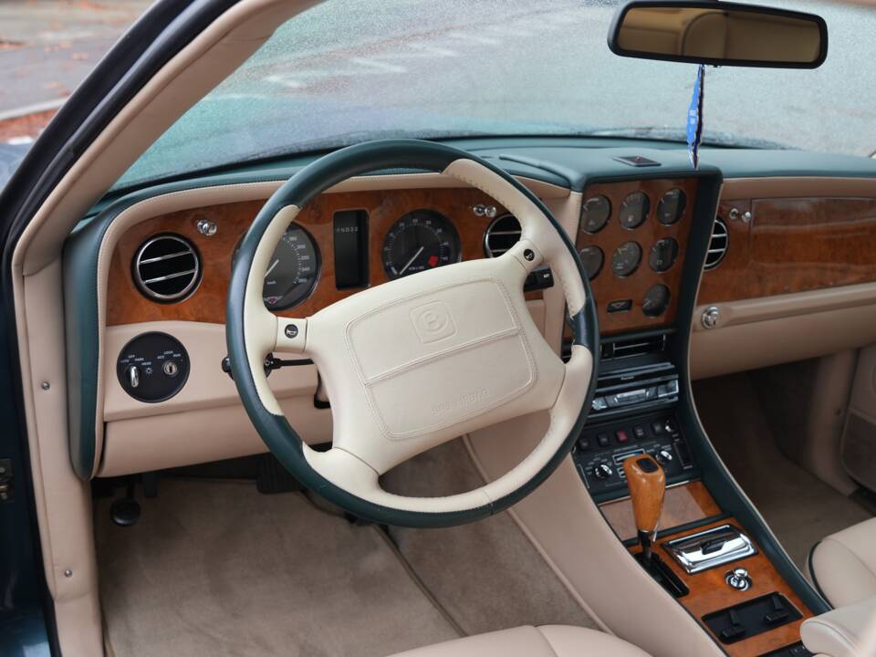 Bild 18/86 von Bentley Continental R (1997)