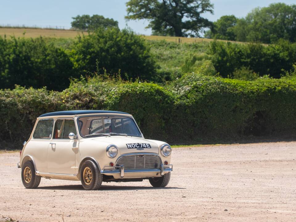 Immagine 32/50 di Austin Mini Cooper S 1275 (1967)
