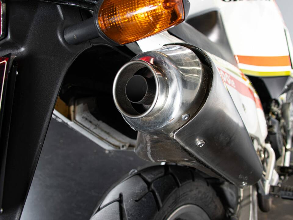 Bild 43/50 von Cagiva E900 Elefant (1993)