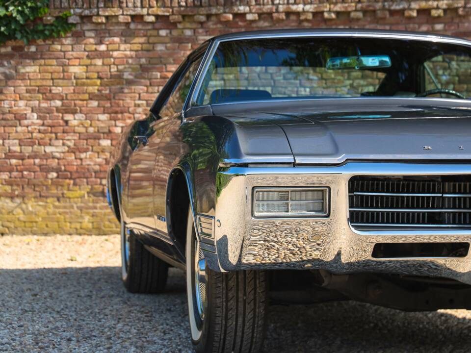 Bild 32/50 von Buick Riviera Coupe (1969)
