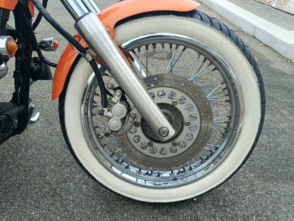 Image 24/50 of Yamaha XVS 650 Drag Star (1997)