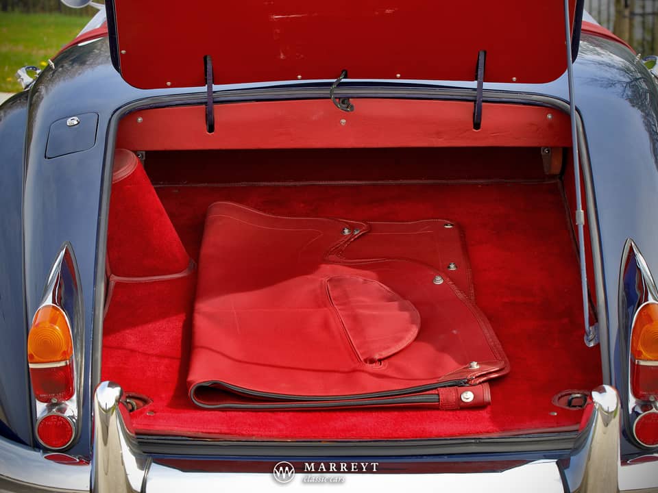 Image 43/78 of Jaguar XK 150 3.4 S OTS (1958)