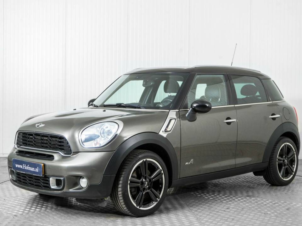 Immagine 1/50 di Mini Cooper S Countryman ALL4 (2010)