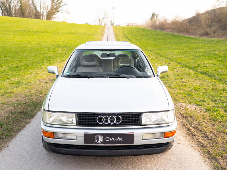 Bild 14/70 von Audi 90 - 2.3E (1990)