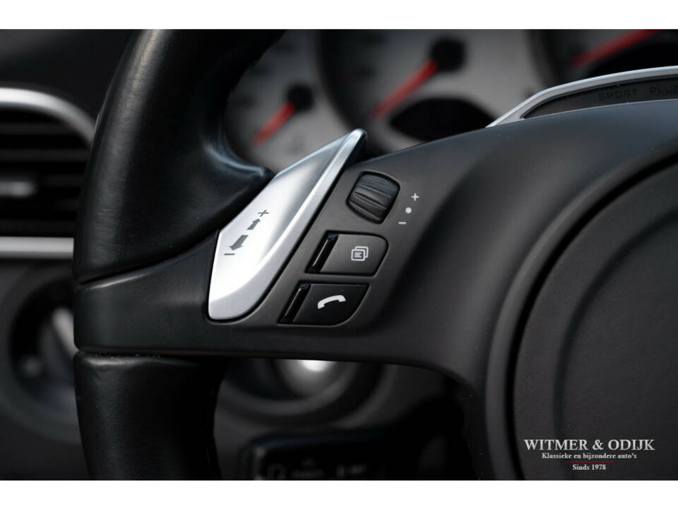 Image 12/32 de Porsche 911 Carrera 4S (2009)