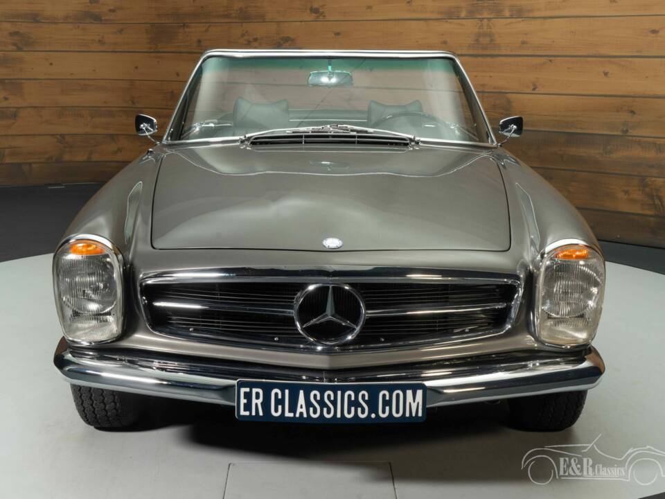 Afbeelding 3/8 van Mercedes-Benz 280 SL (1968)