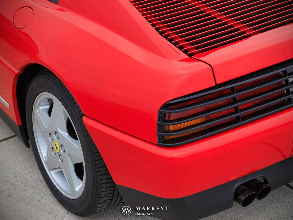Image 52/64 de Ferrari 348 TB (1989)
