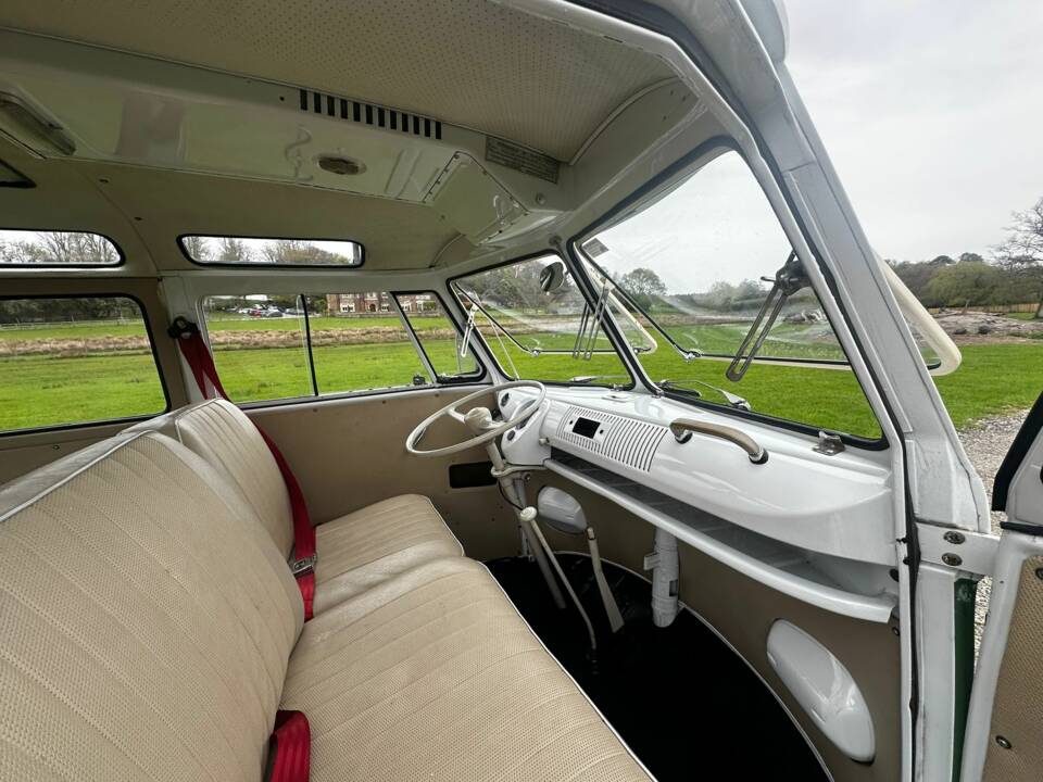 Image 38/60 of Volkswagen T2c Combi (1969)