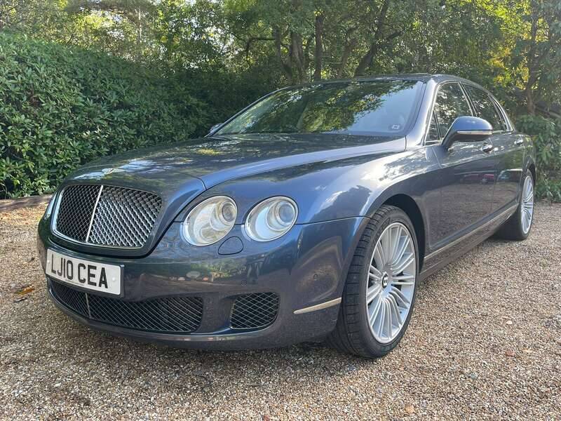 Image 38/50 de Bentley Continental Flying Spur (2010)