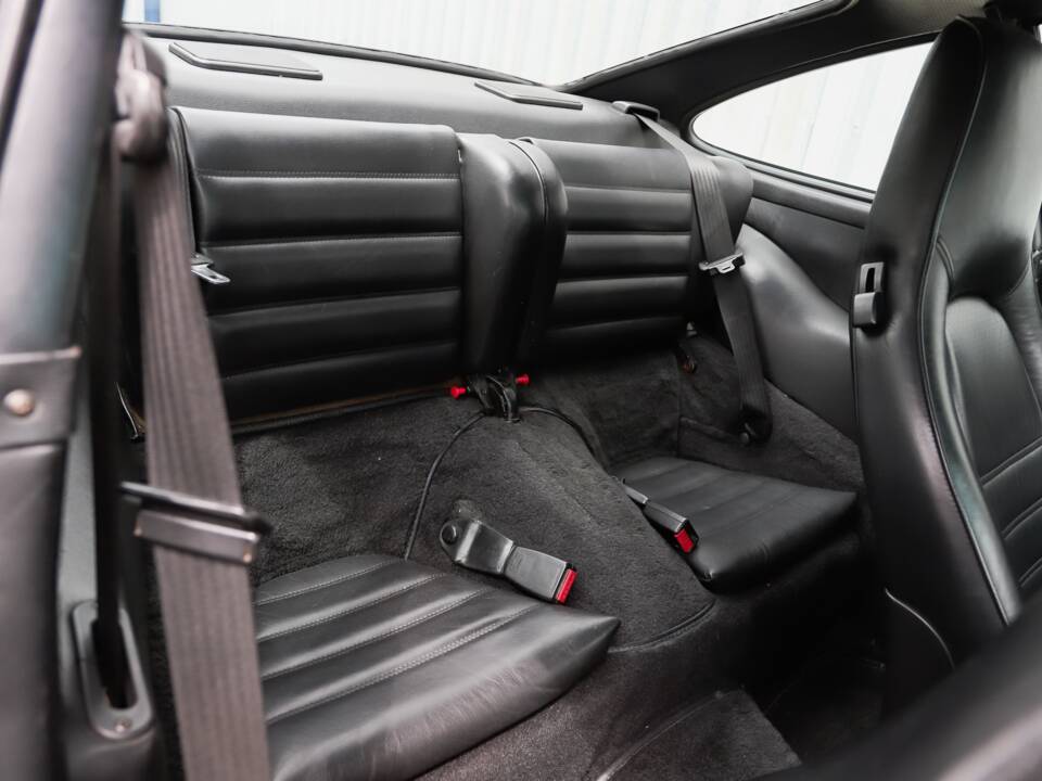 Image 48/108 de Porsche 911 Carrera 3.2 (1989)