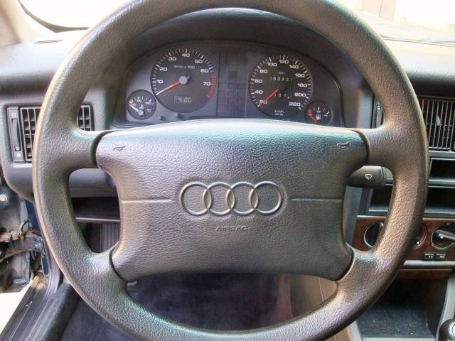 Bild 17/24 von Audi 80 Avant 1.6 E (1994)