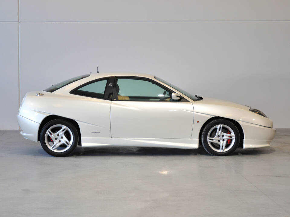 Afbeelding 26/30 van FIAT Coupé 2.0 20V Turbo Plus (2000)