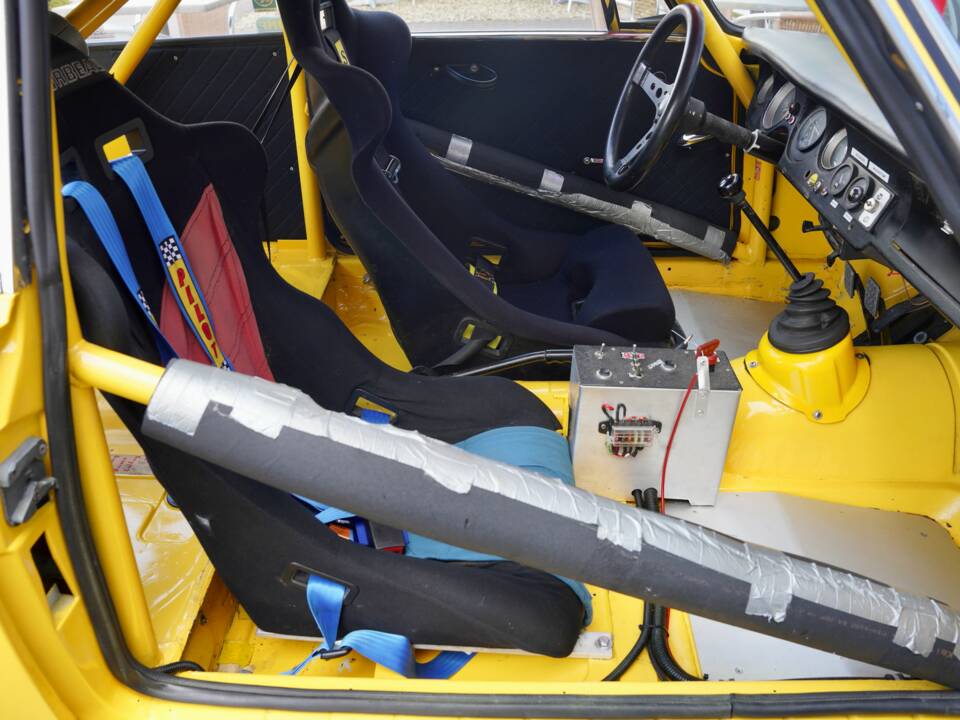 Afbeelding 35/50 van Alfa Romeo Giulia 1600 Sprint GT (1965)