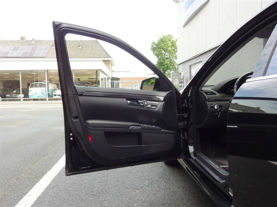 Bild 38/100 von Mercedes-Benz S 500 (2008)