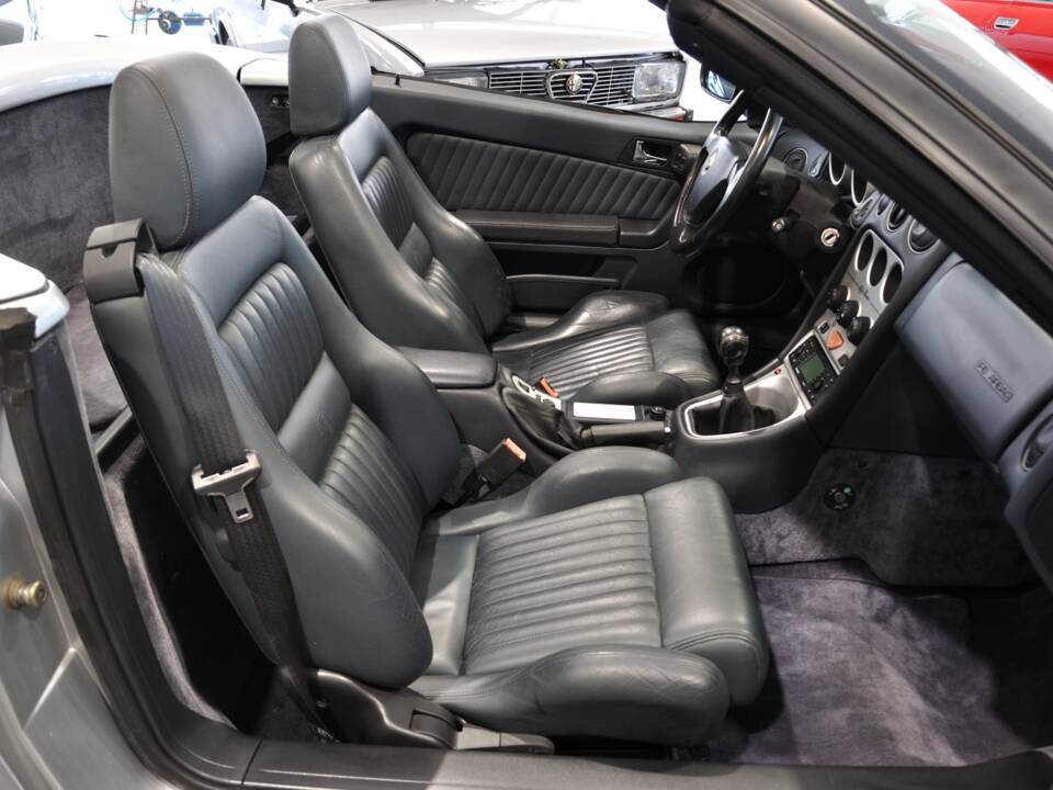 Image 21/32 of Alfa Romeo Spider 3.0 V6 24V (2002)